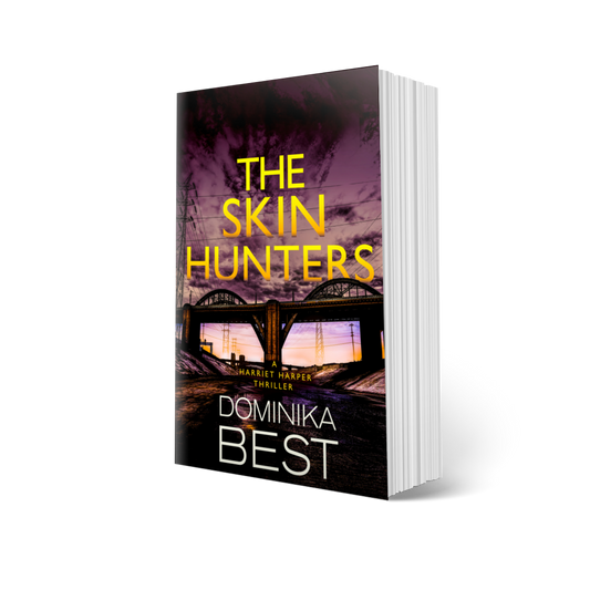 The Skin Hunters - Book 5, The Harriet Harper Series